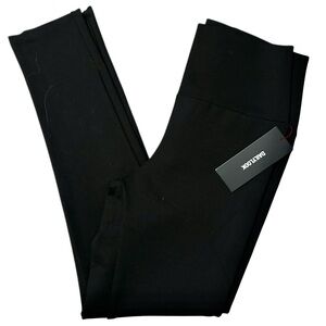 Dailylook NWT Women’s Size L Black Ponte Pull On Slim Skinny Leg Pants